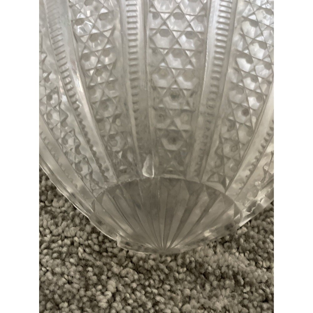 Vintage Clear Glass Sea Shell Candy Trinket Dish - Picture 3 of 4